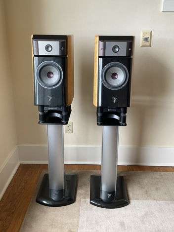 Focal Utopia Micro Be Speakers and Stands