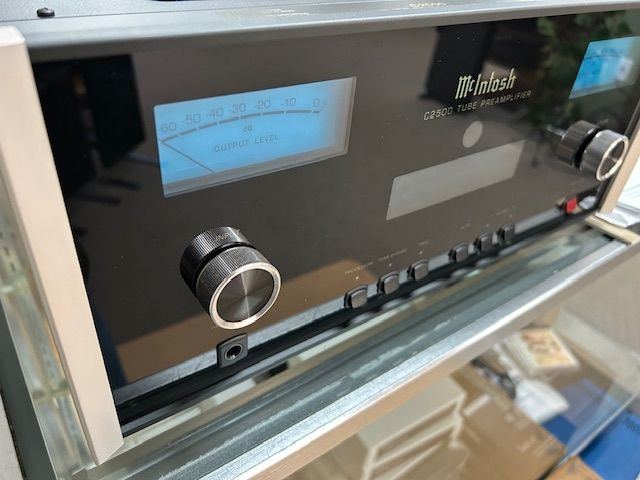 McIntosh C2500 12