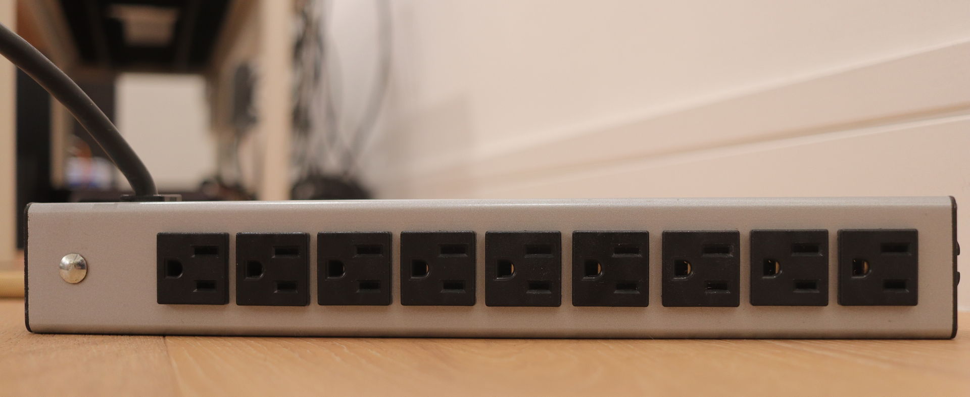 Wiremold & Legrand L10320 power strips 8