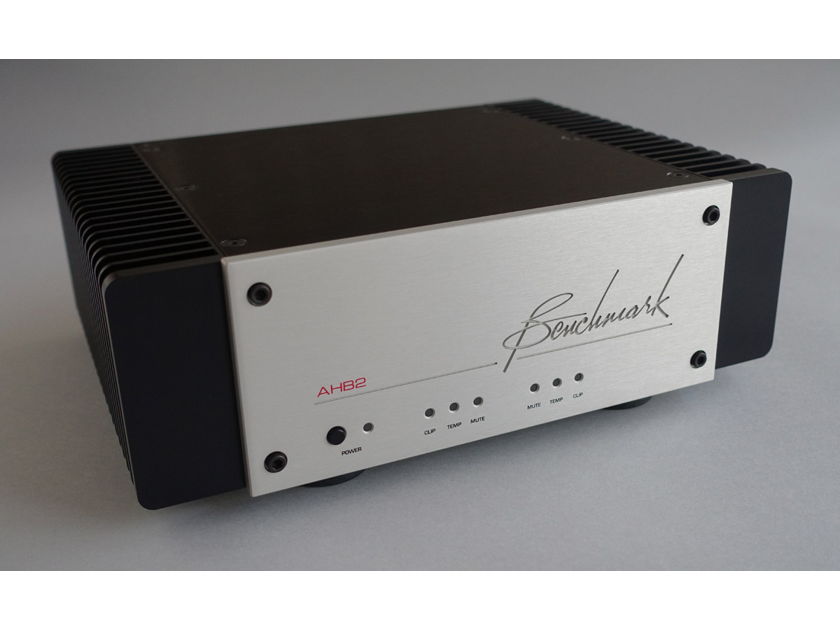 Benchmark AHB2 power amplifier