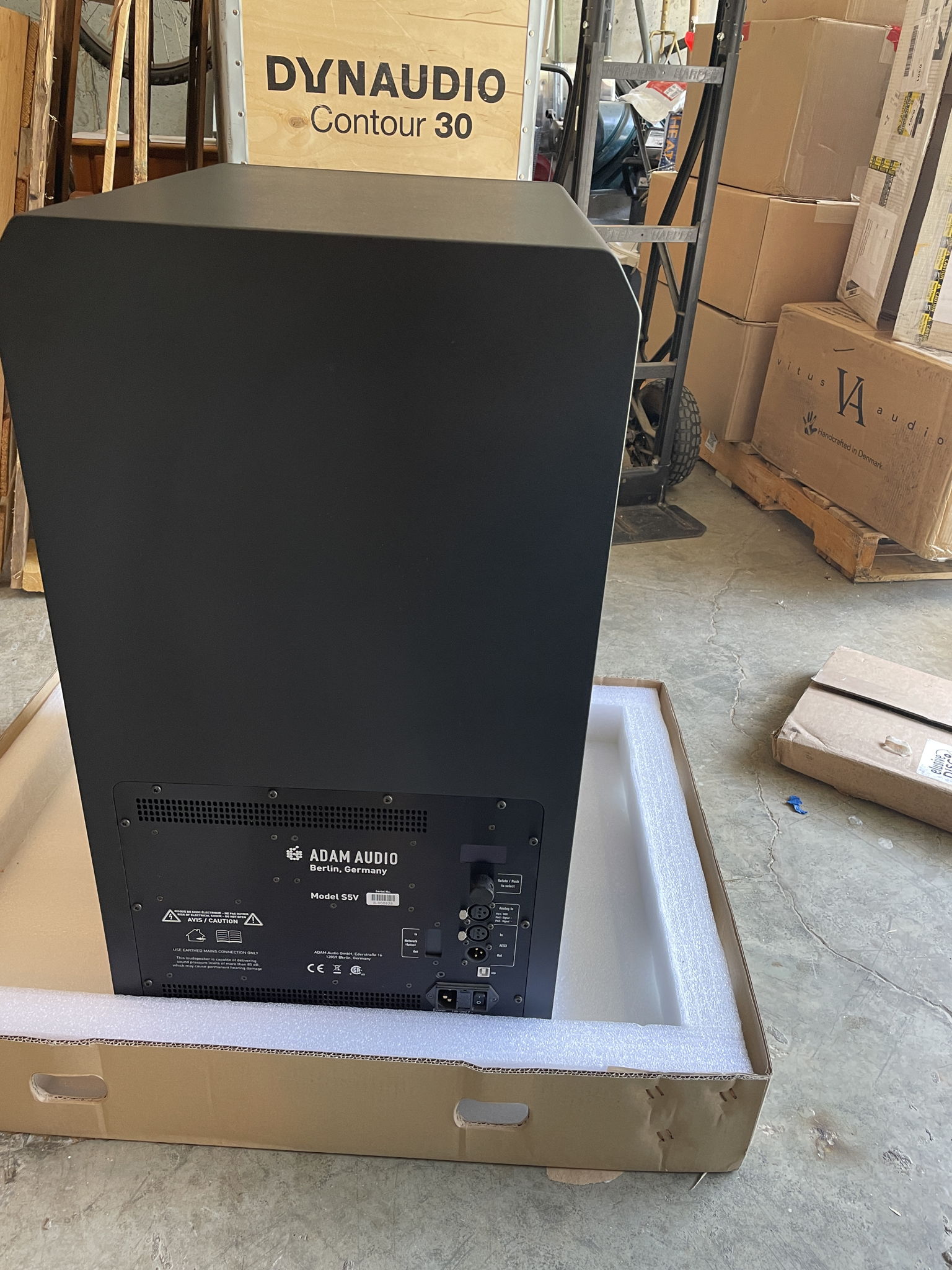 Adam Audio S5V active speakers - mint customer trade-in 4