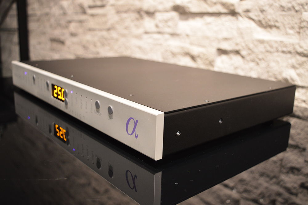 Berkeley Audio Design Alpha DAC Series 1 w/MQA Upgrade 4