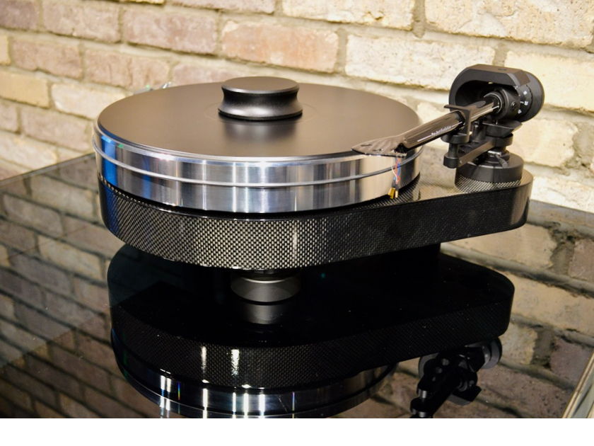 ProJect Audio Systems RPM 9 Carbon Turntable Carbon Fiber