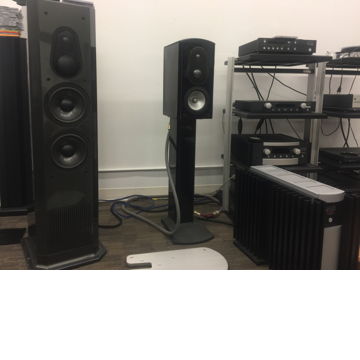 Energy Veritas Class "A" v2.8 2.8 Speakers - Piano Glos...