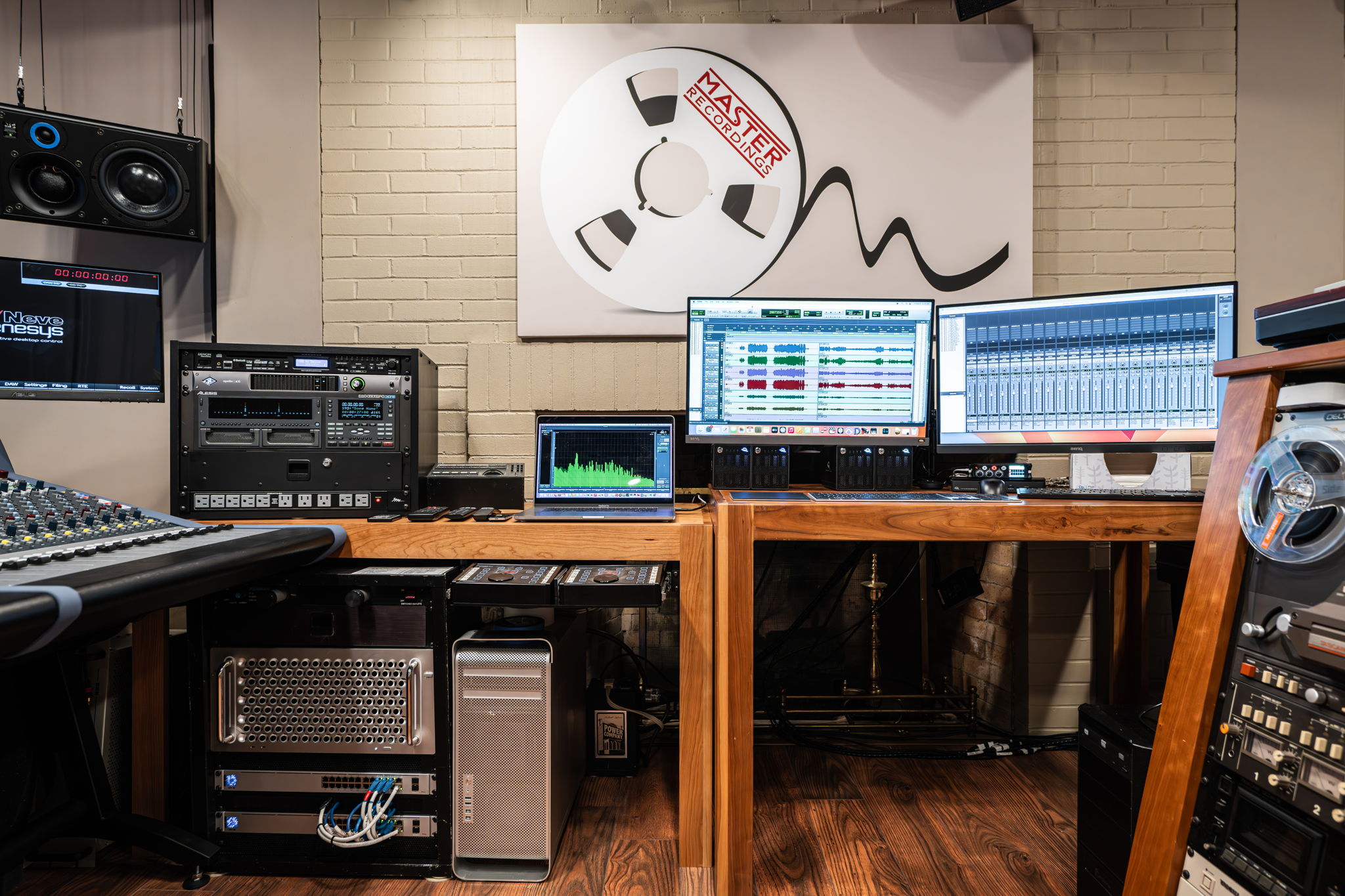 Master Recording Mix Room