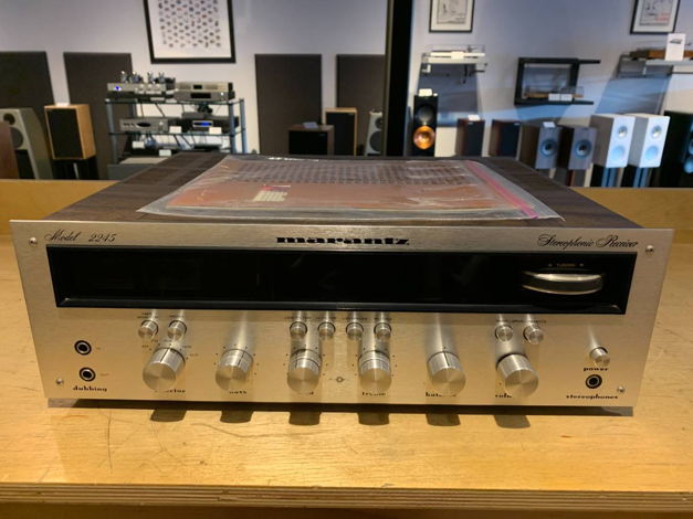 Vintage Marantz 2245 Stereo Receiver w/ Manual