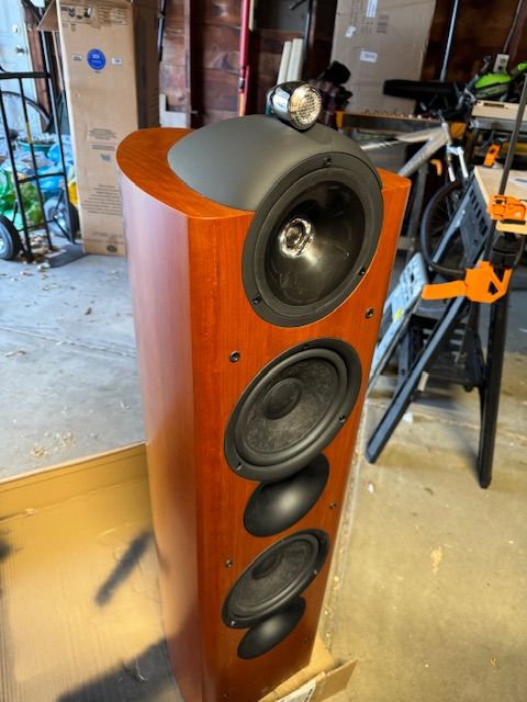 KEF Reference 205 in Beautiful Cherry!! 3