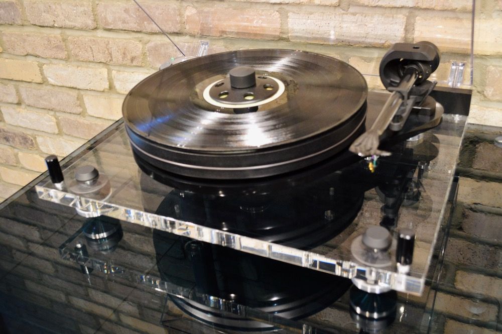 Pro-Ject 6 PerspeX SB Turntable w/ Sumiko Amethyst Cart...