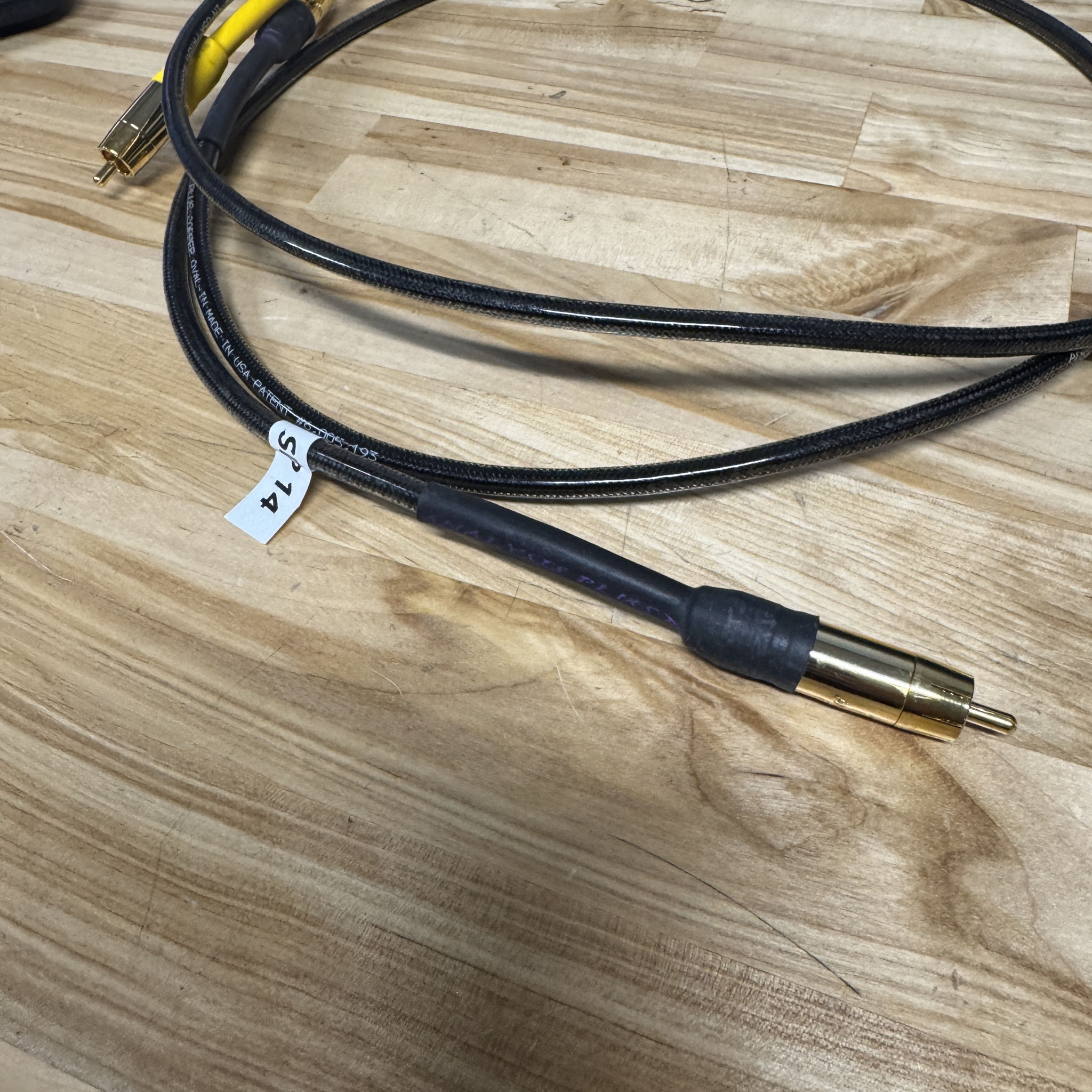 Analysis Plus Copper Oval RCA Interconnects – 1 Meter (... 2