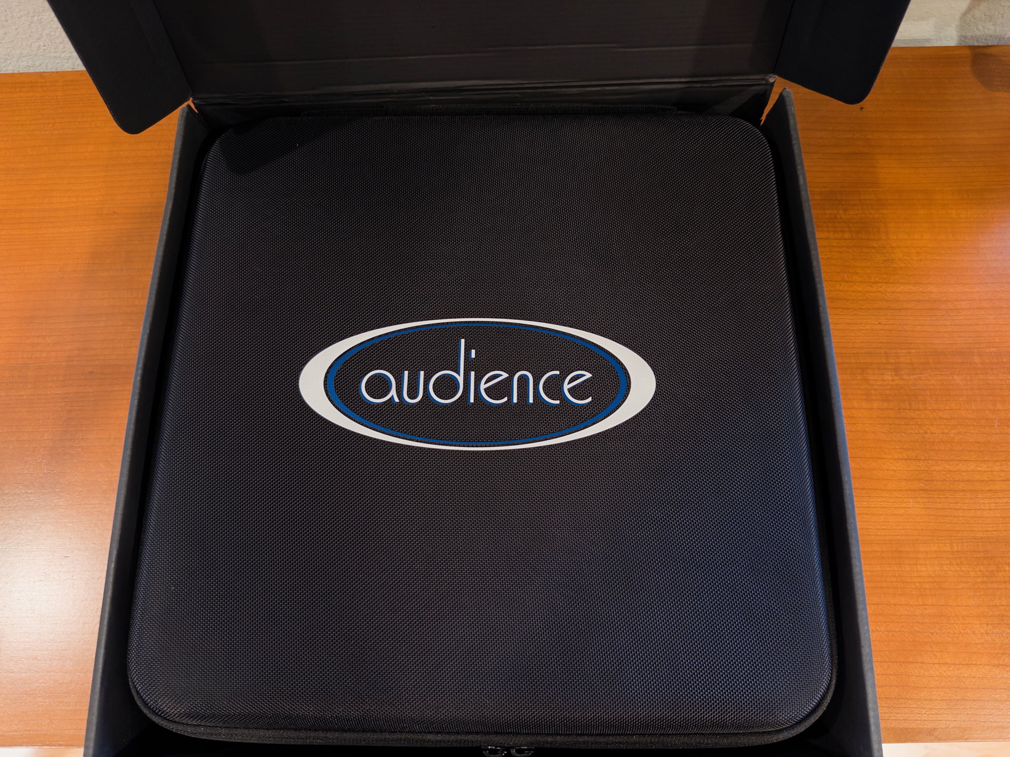 Audience FrontRow MP Power Cable--30 inches 7