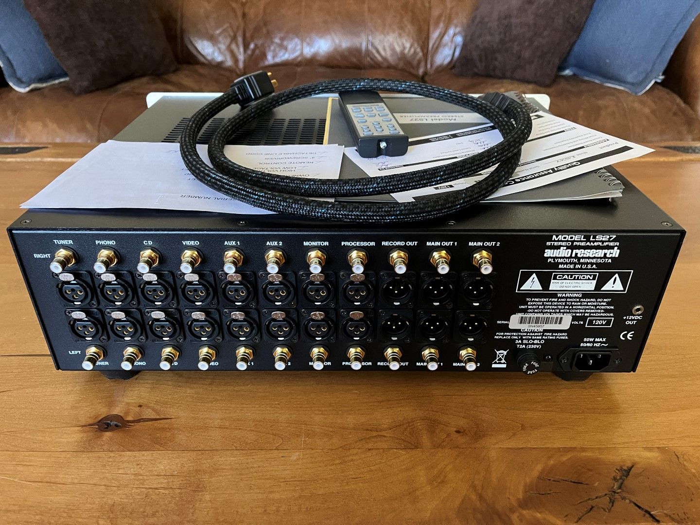 Audio Research LS27 Preamp Low Use, Exeptional Condition 3