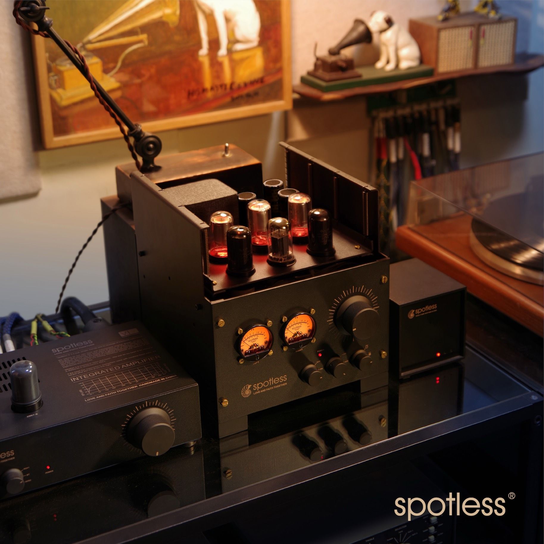 a1 tube amplifier on desk