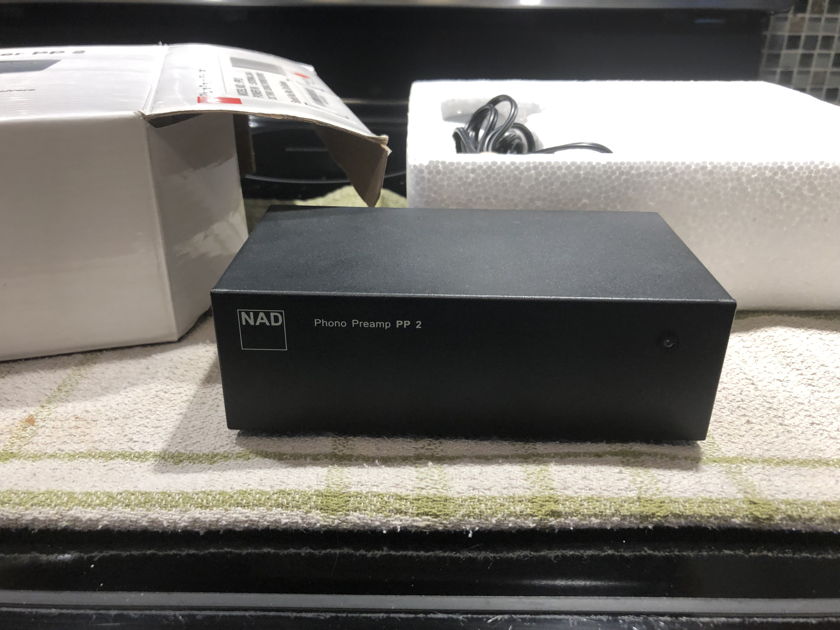 NAD PP-2  excellent condition.   Price includes shipping to USA/ Canada