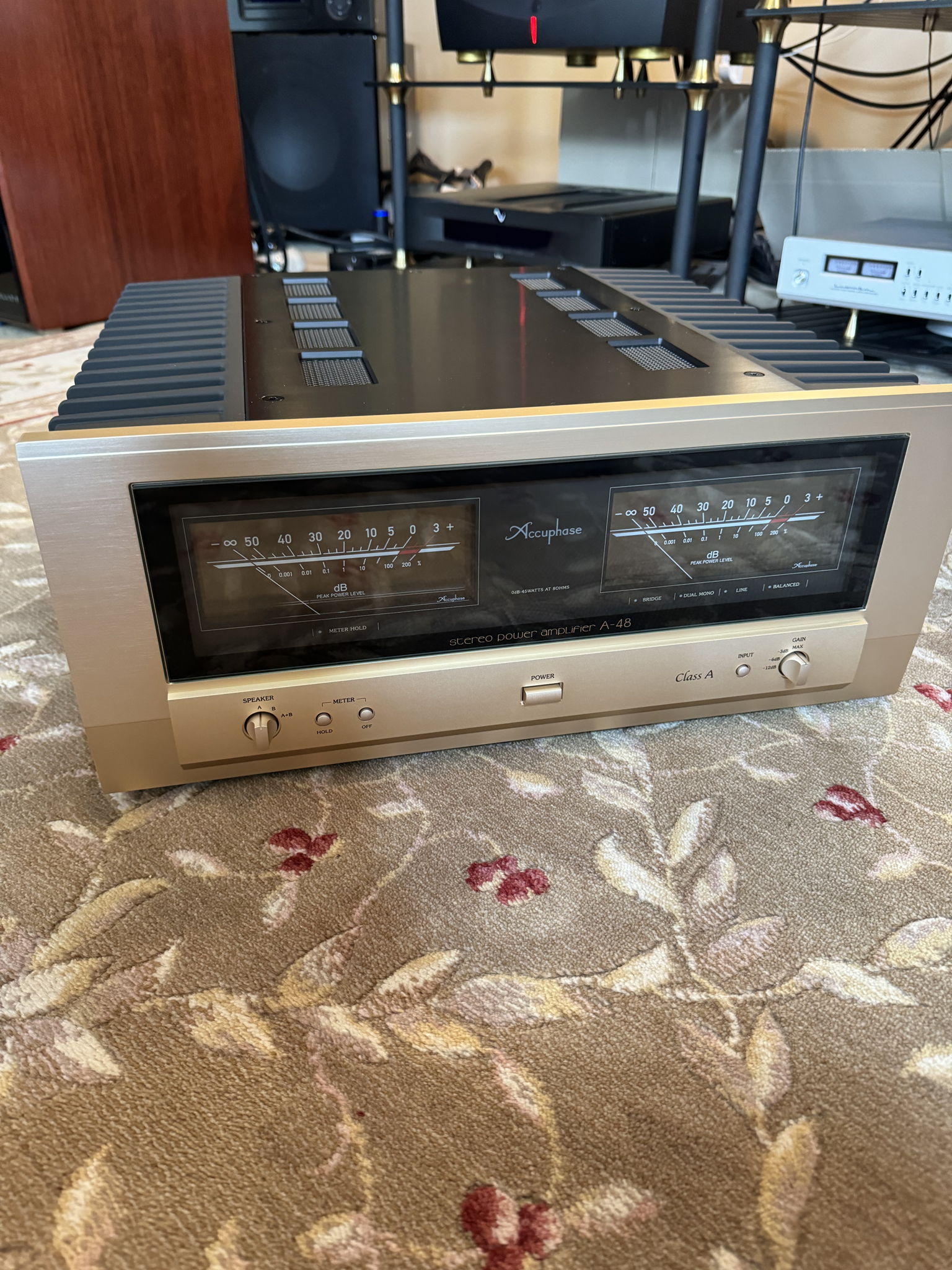 Accuphase A-48