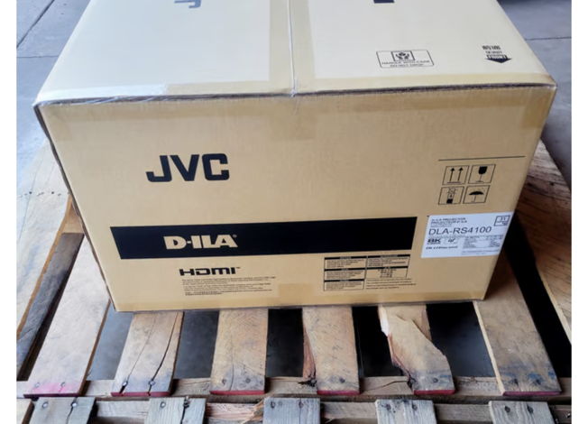 JVC DLA-RS4100 (Same as NZ9)