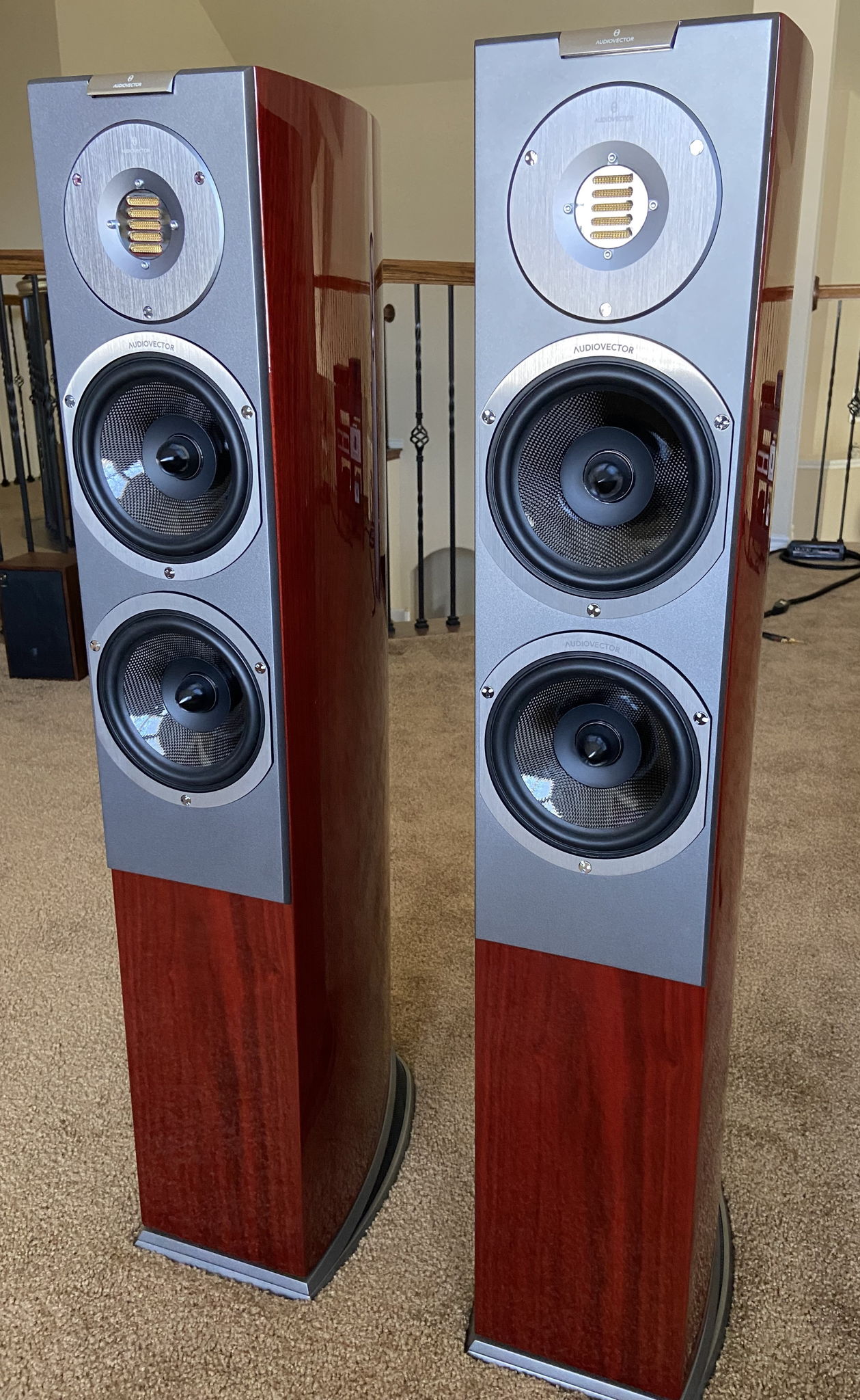 Audiovector  R3 Arrete speakers