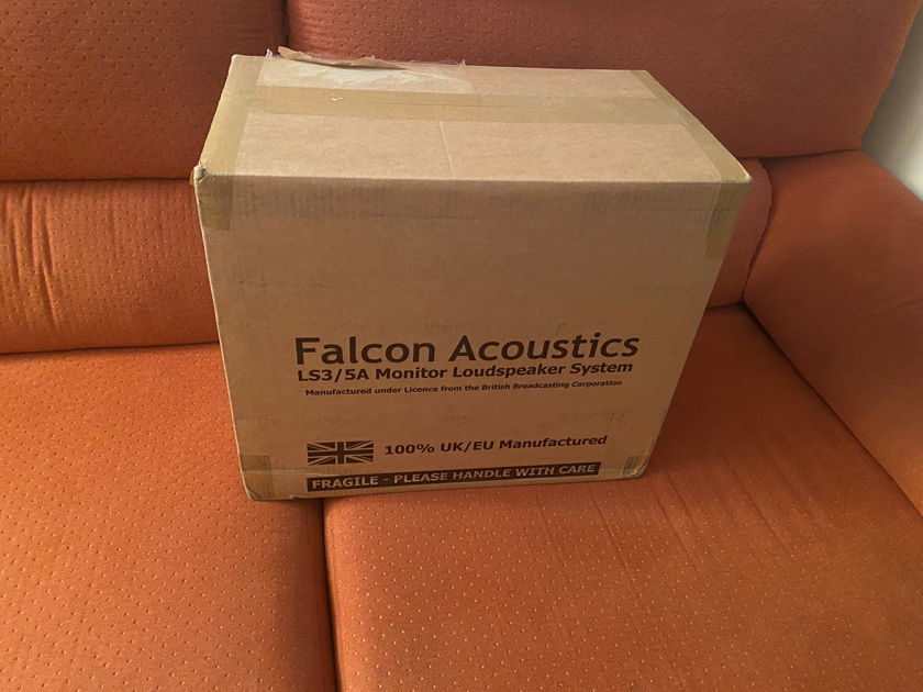 Falcon Acoustics LS3/5a Gold Badge