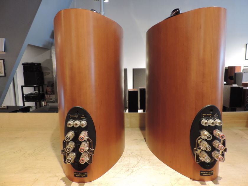 KEF Reference 201 Serial Matched Pair w/ Original Boxes & Manual