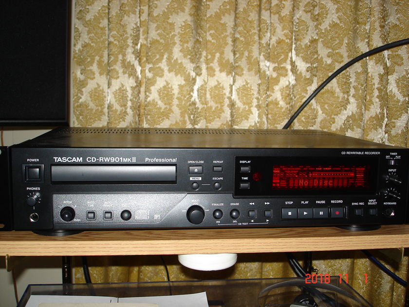 Tascam CDRW 901 MKII Professional CD Recorder & Free Offer!