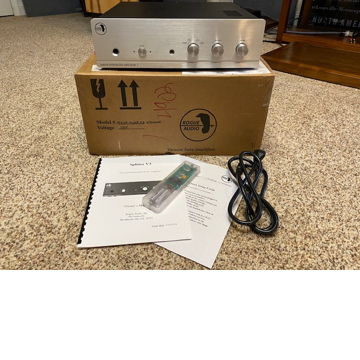 Rogue Audio SphinxV3 -- Nice unit!