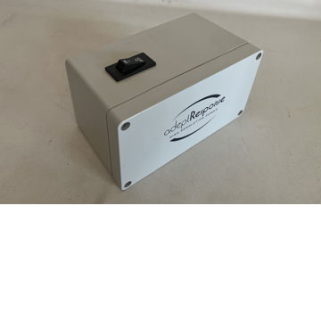 Audience  aR2p-MORRE POWER CONDITIONER, NEAR MINT, 3-YR...