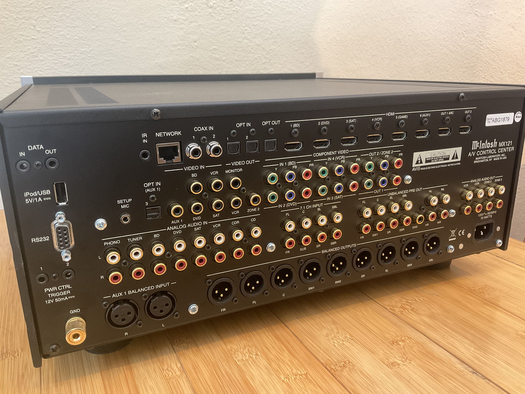 McIntosh MX121 A/V Control Center 5