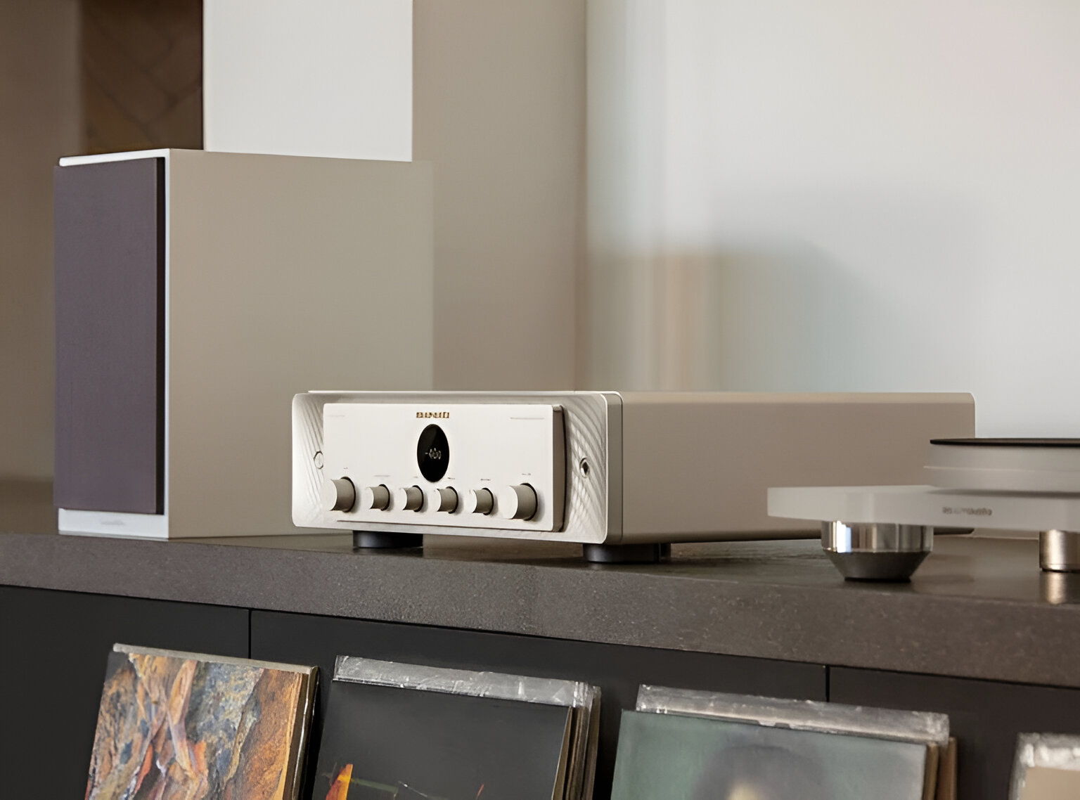 Marantz Model 40n Integrated Amplifier with Advanced DA... 6