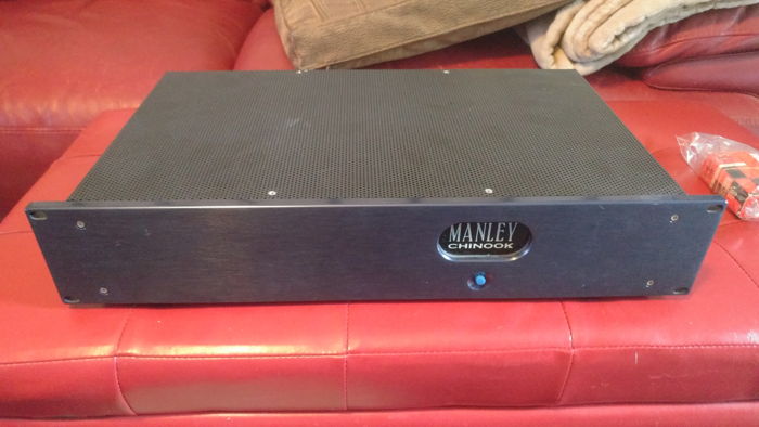 Manley Chinook excellent tube phono preamp, very little...