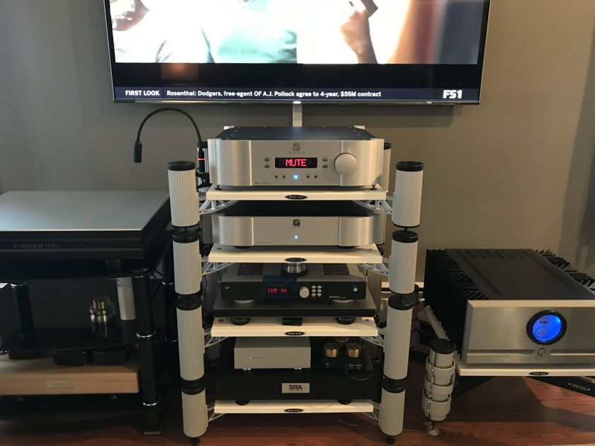 Simaudio MOON Evolution P-8 Reference Dual-mono Preamplifier > Twin Chassis > Stereophile Class A Recommended Component > MSRP $16,000