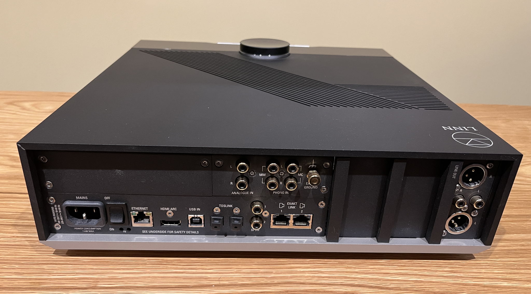 Linn Selekt DSM preamp/streamer with Katalyst DAC 8