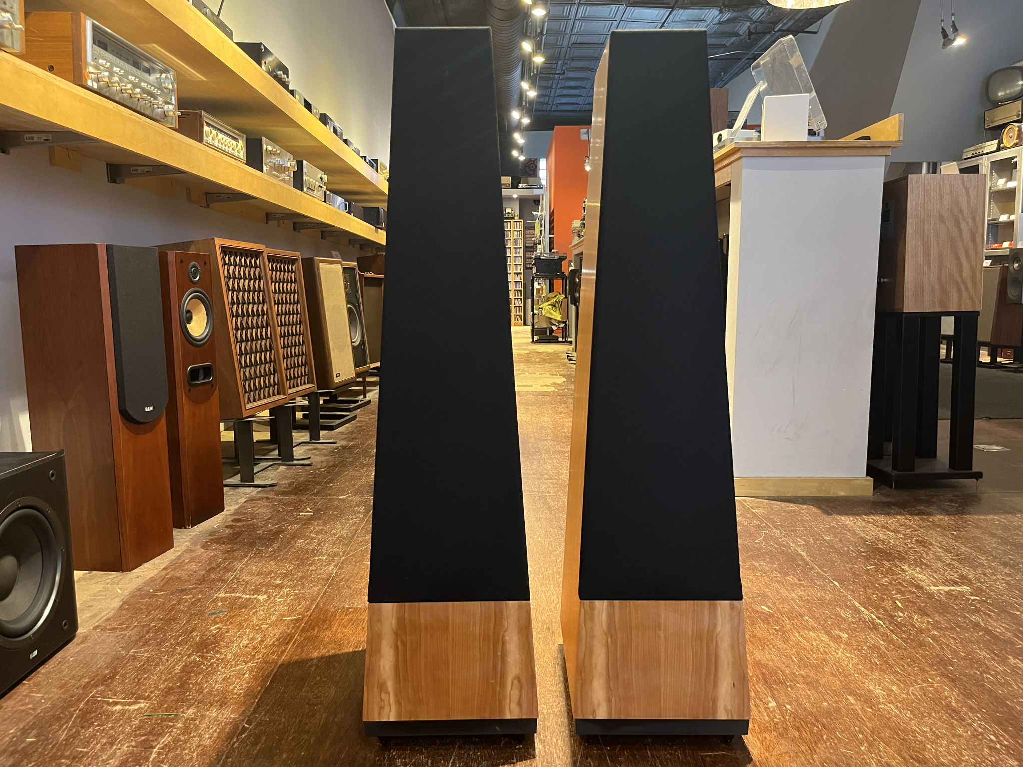 Vandersteen Treo Loudspeakers w/ Original Boxes & Manua... 4