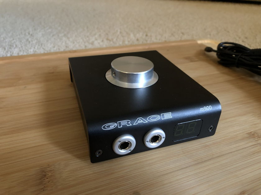 Grace Design M900 Headphone Amp/DAC/Preamp W/iFi iPower and extra cables