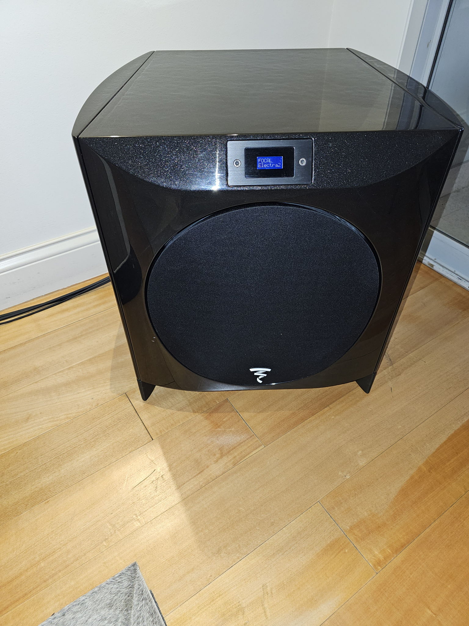 Exceptional Focal Sopra 2 speakers mint 6