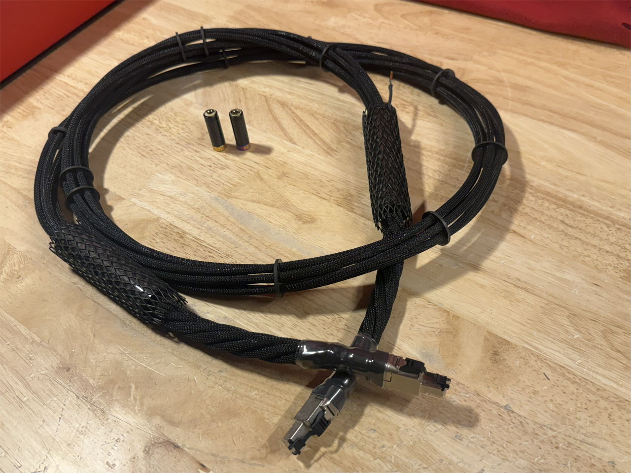 Synergistic Research SRX Ethernet Cable 2.0m - trade-in...