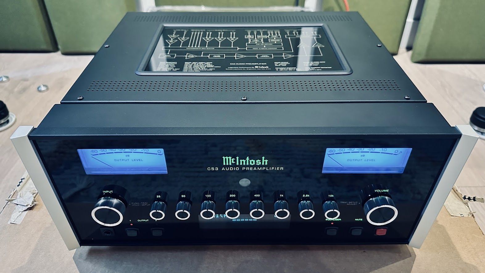 McIntosh C53 Preamplifier MINT