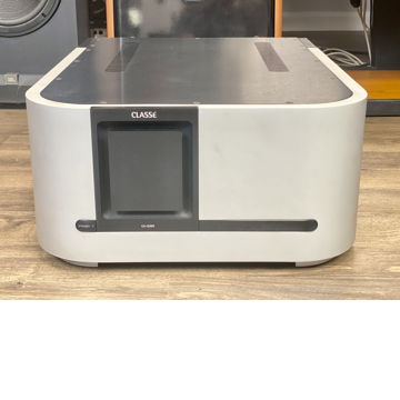 Classé Delta CA-5300 five-channel power amplifier w/ XLR