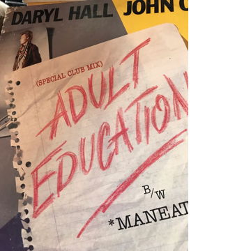 DARYL HALL JOHN OATES ADULT EDUCATION MANEATER DARYL HA...