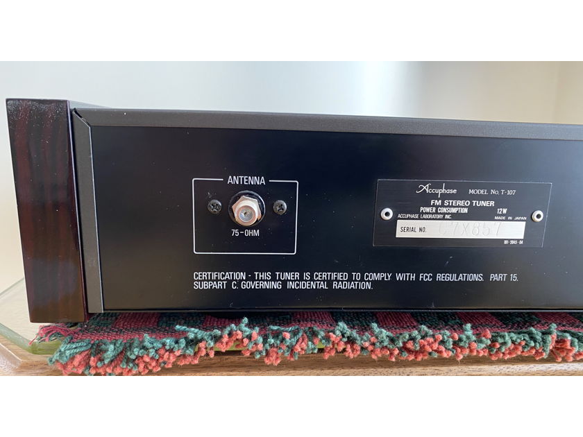 Accuphase  T-107 FM Tuner - Price Reduced