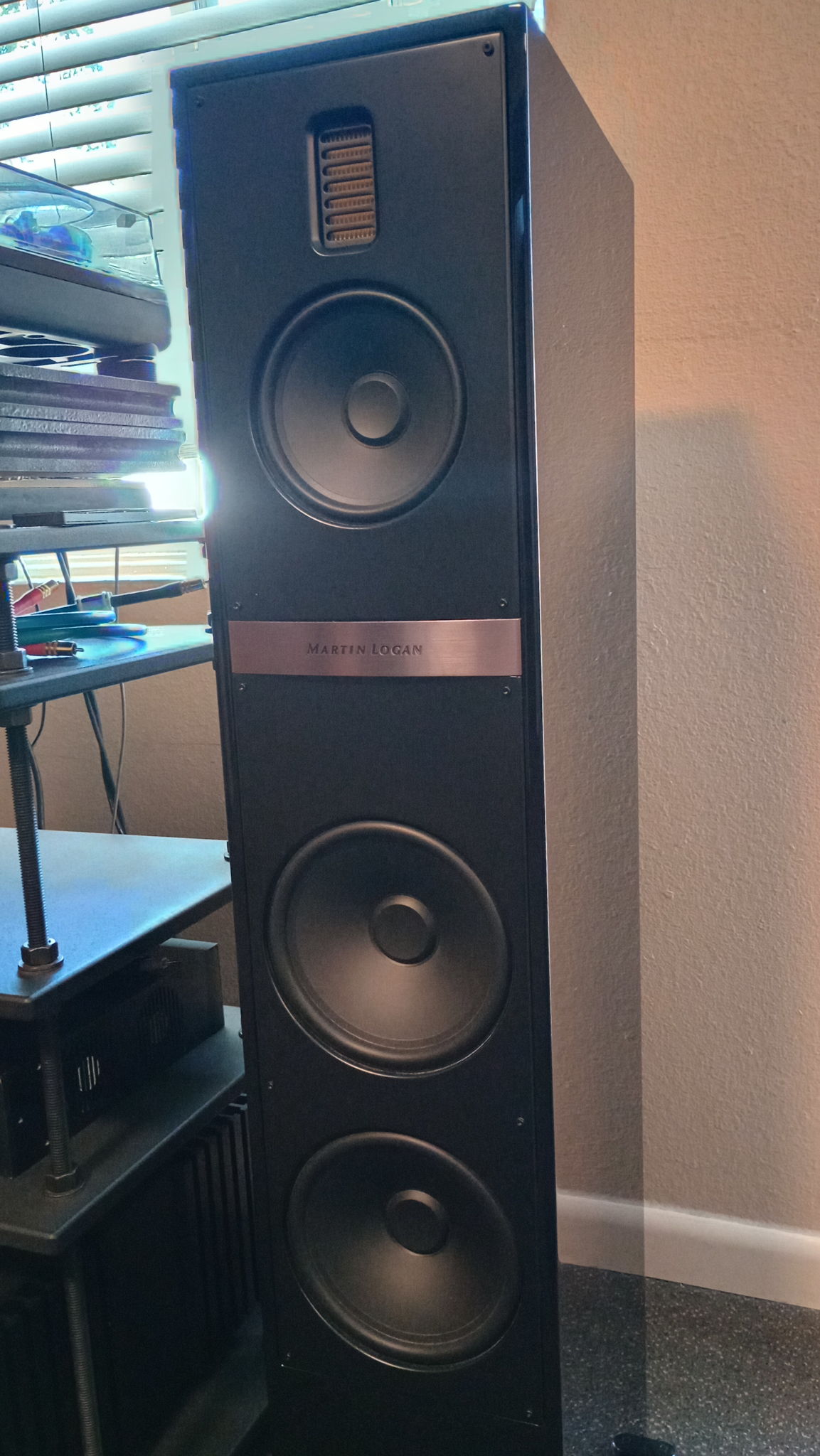Martin Logan Motion 60XTi