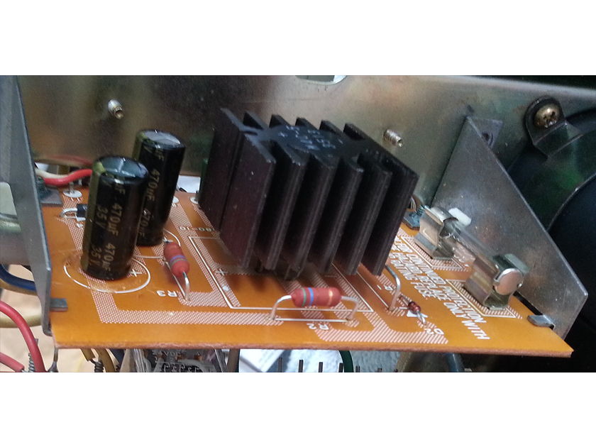 Vintage Art -- Restored Kenwood KA-5500 Integrated Amplifier