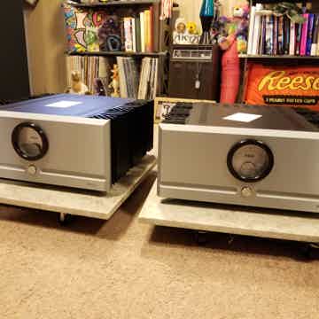 XA 100.8