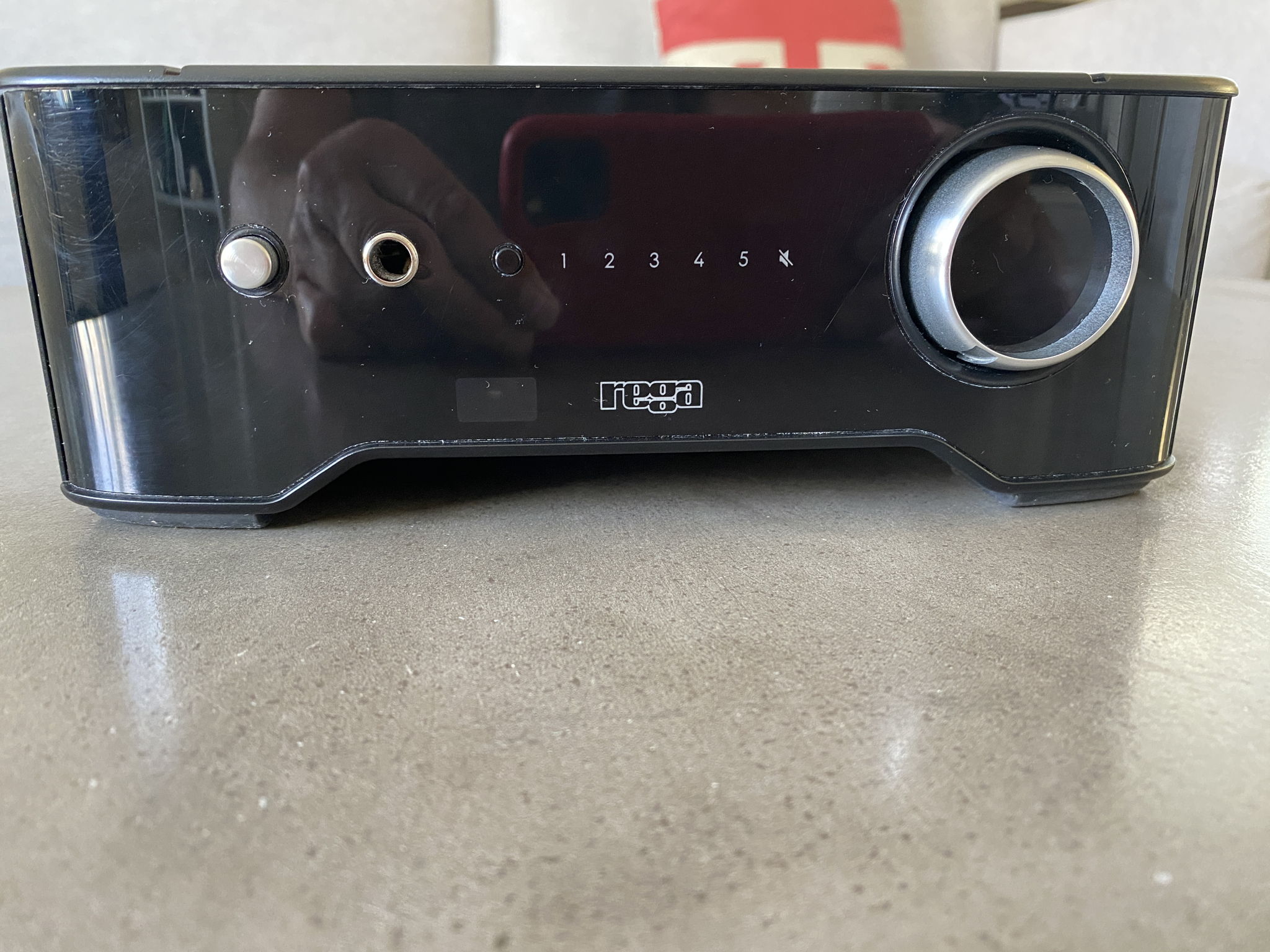 Rega Brio - Latest 2017+ Model - Excellent w Manual and... 5