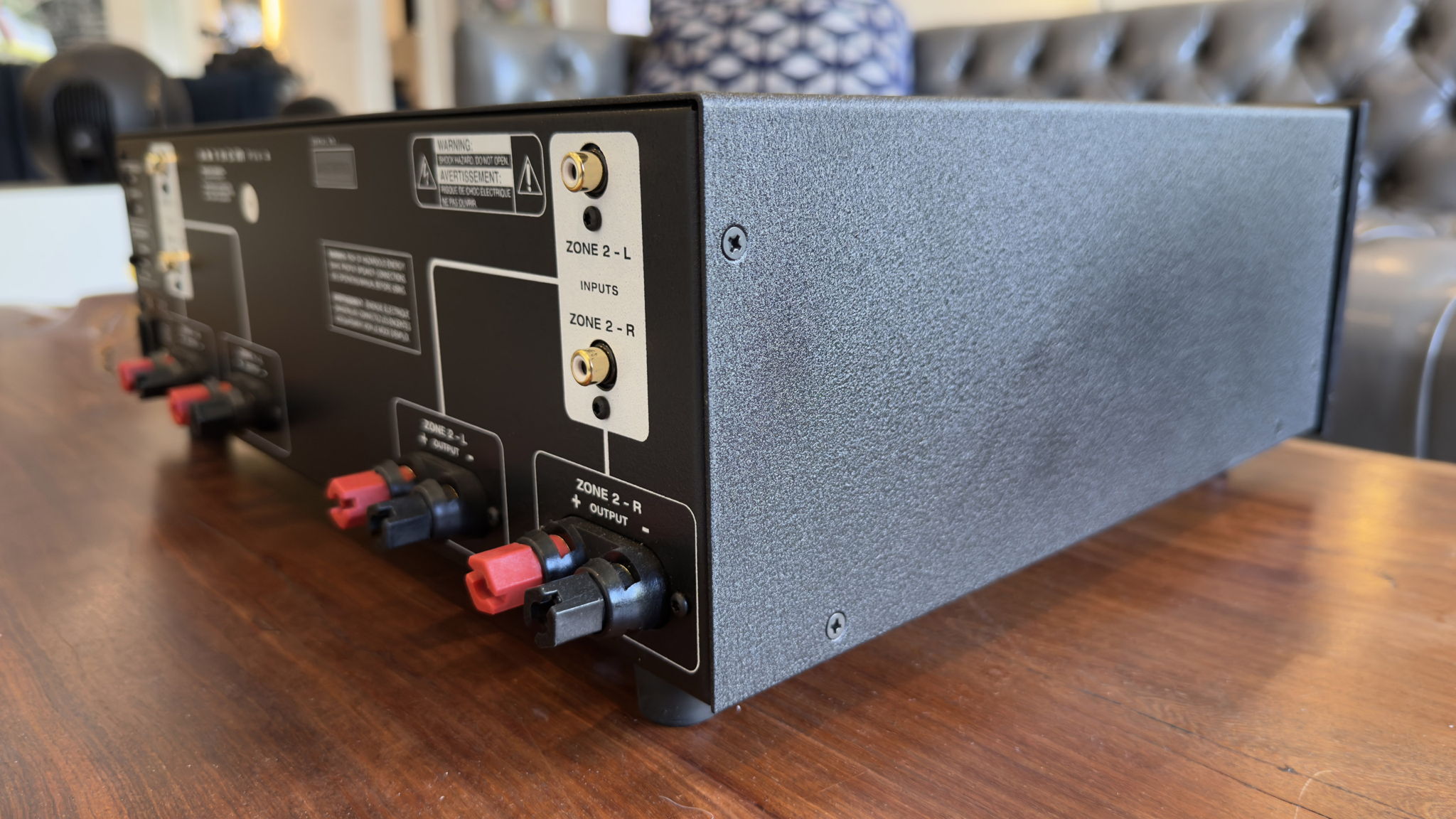 Anthem PVA4 4-Channel Solid State Amplifier in Black EX... 6