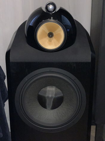 B&W (Bowers & Wilkins) 801Black Walnut/Gloss Mint