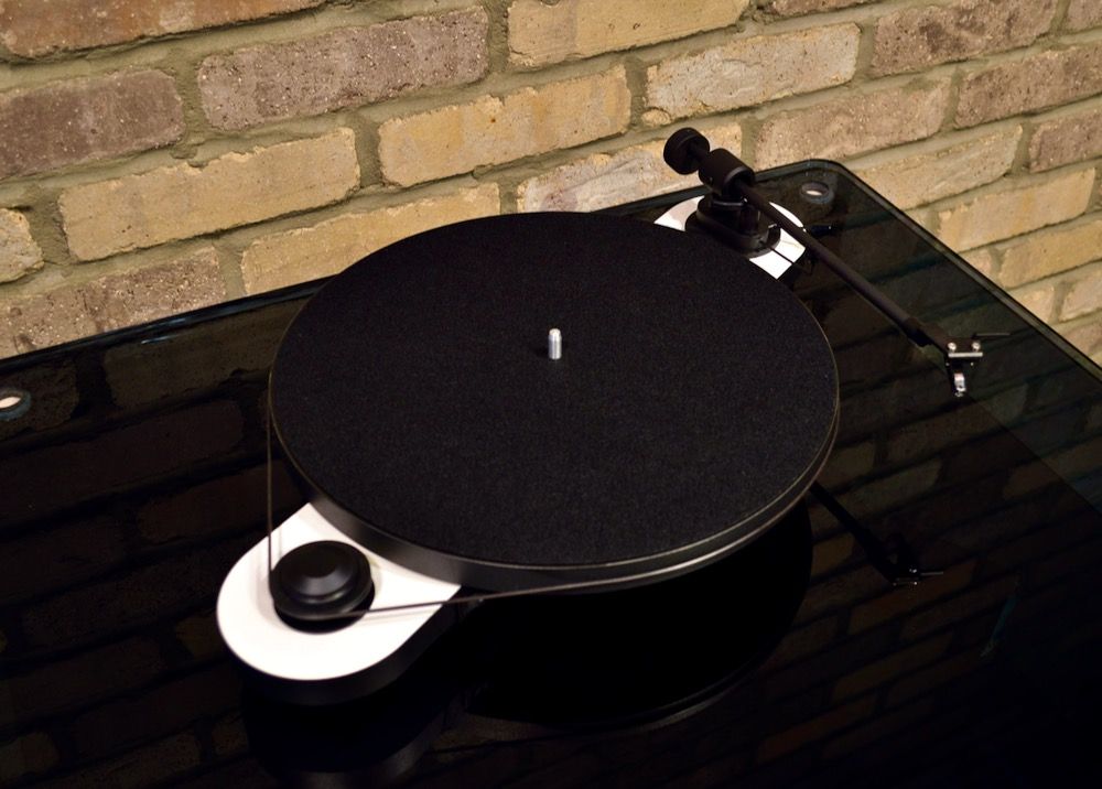 Elemental – Pro-Ject Audio Systems