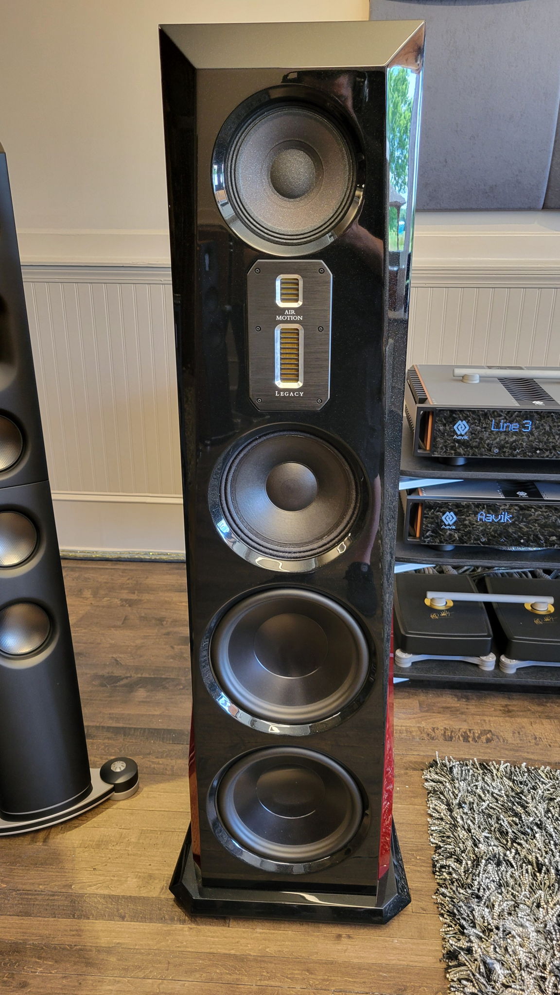 Legacy Audio - Aeris Full Range Loudspeakers - Inspecte... 3