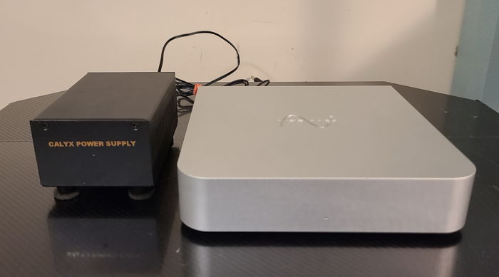 Calyx 24/192 DAC with CLPS Power Supply.