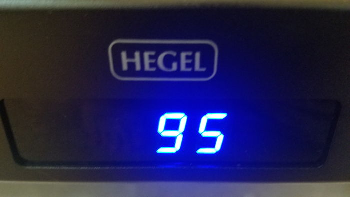 Hegel HD25 DAC