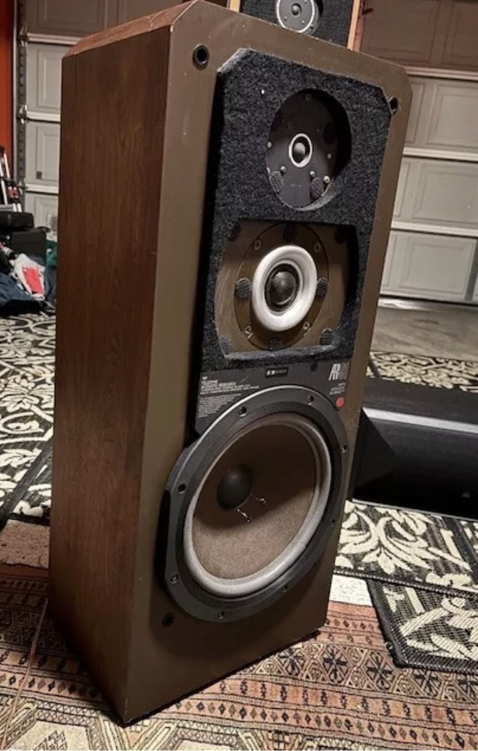 スピーカー・ウーファー ACOUSTIC RESEACH AR9 Revisiting the Acoustic Research AR9 4-Way Legendary Loudspeaker