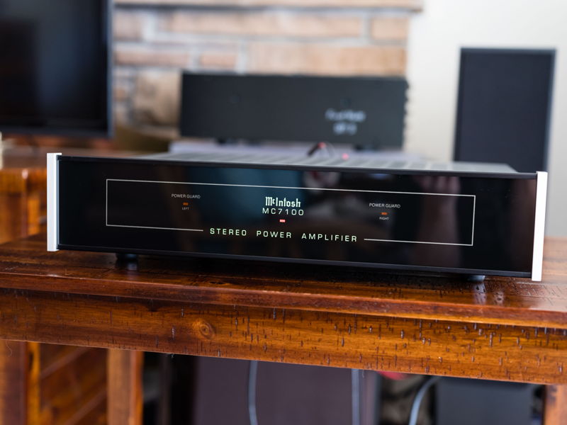 ステレオパワーアンプ MC7100 McIntosh